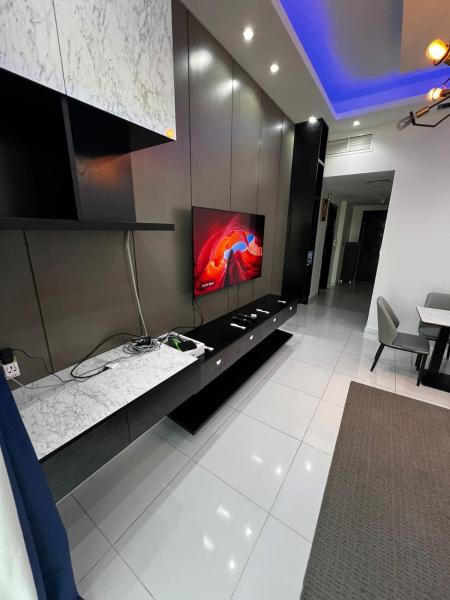 1bhk Serviced Luxury Apartment With Kids Room - Dubai