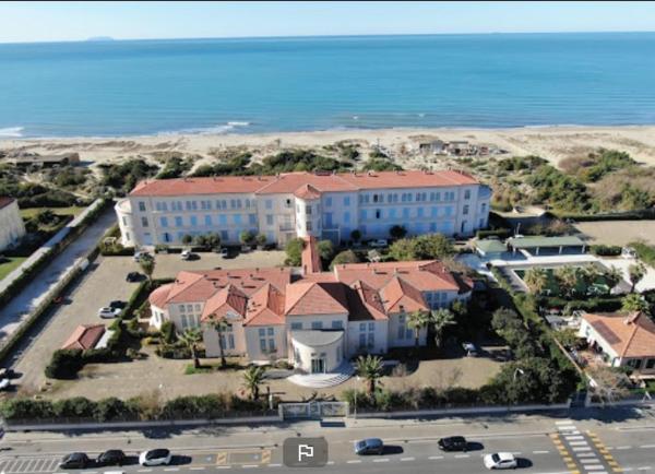 A la foto es mostra l'objecte La Suite del Mare situat a la ciutat de Calambrone.