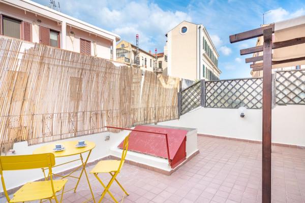 A la foto es mostra l'objecte Romantico - Terrazza - Marina - centro storico situat a la ciutat de Cagliari.