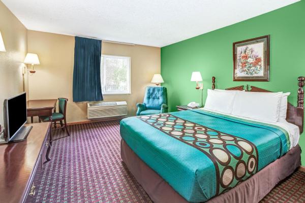 Zdjęcie 8: Super 8 by Wyndham McHenry Fox Lake Area