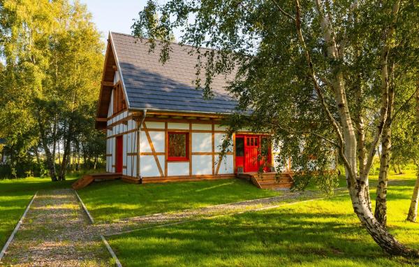 Na zdjęciu widoczny jest obiekt Beach Front Home In Rowy With Wifi położony w mieście Rowy.