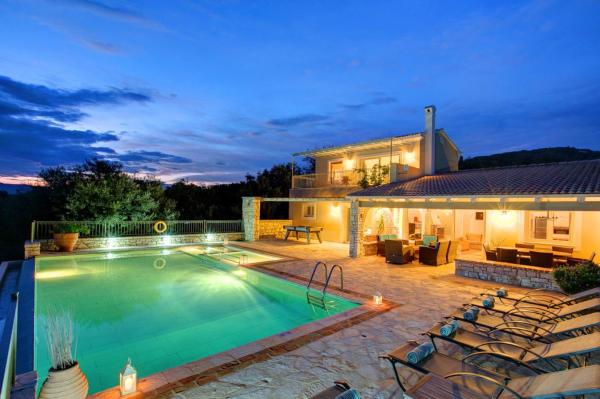 Villa Liontzos By Villa Plus - Kassiopi