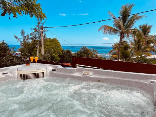 Bungalow Jacuzzi - Pieds Dans L'eau - Saint-Leu