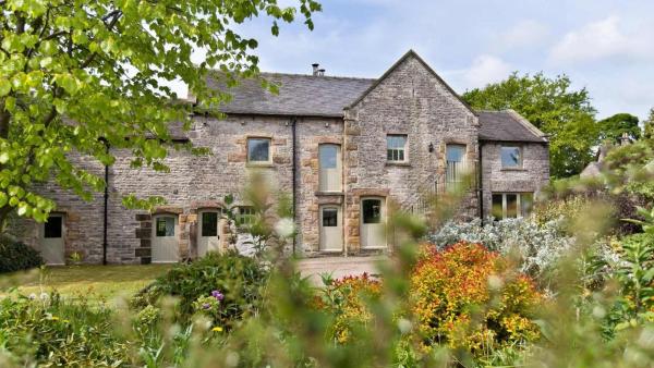 A la foto es mostra l'objecte Redhurst Barn situat a la ciutat de Grindon.