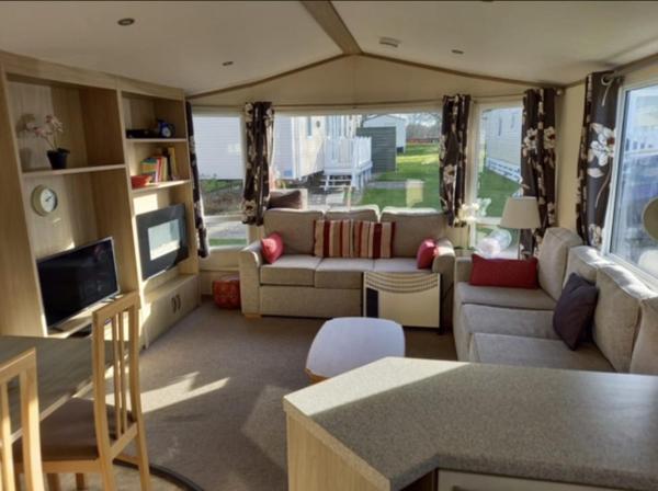 Hidden Gem Wilksworth Caravan Park Rural and Peaceful Setting, Wimborne