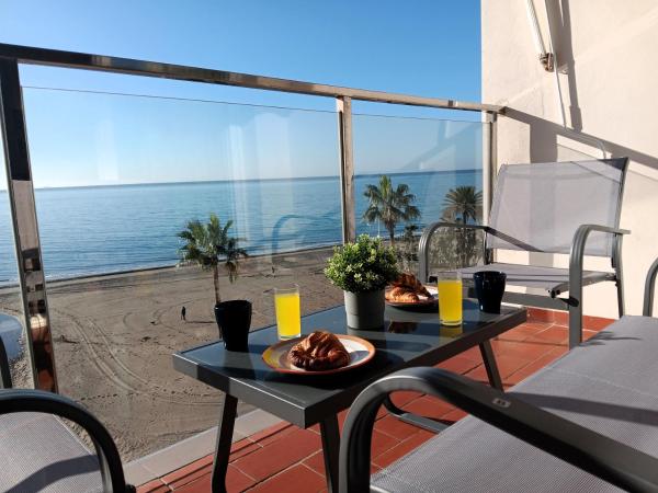 Alojamiento Iberia Playa - Estepona