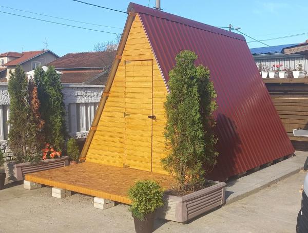 Na fotografii je vidět objekt Glamping Sajlovo nacházející se ve městě Rumenka.