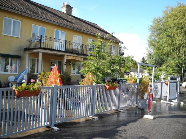 Auf dem Foto ist das Objekt Målilla Hotell & Restaurang in der Stadt Målilla zu sehen.