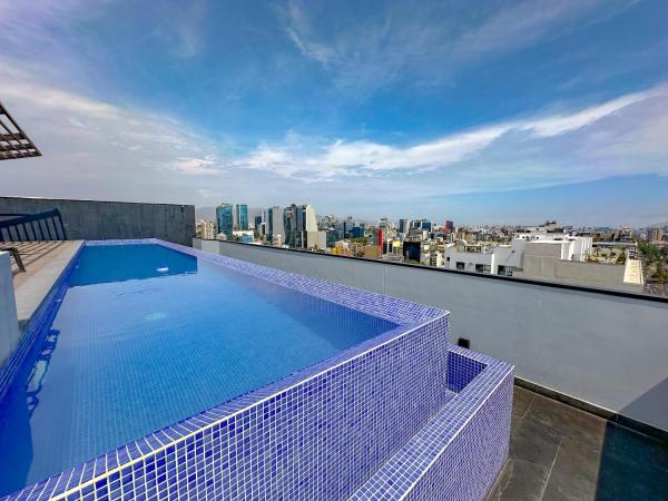 A la foto es mostra l'objecte Nuevo departamento exclusivo a un paso de San Isidro situat a la ciutat de Lima.