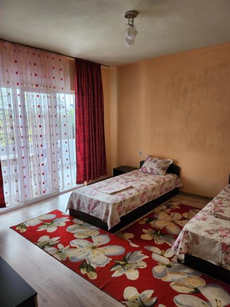 Op de foto is het object Apartment Lachevi te zien, gelegen in de stad Sandanski.