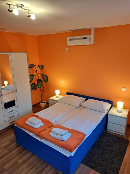 A la foto es mostra l'objecte Rooms Modrušan situat a la ciutat de Slunj.