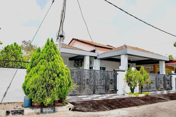 De Luma Alma 9 bedroom with 8 bathroom, Bukit Mertajam