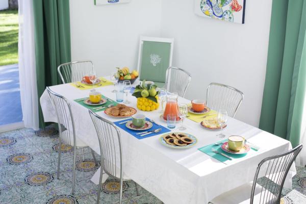 A la foto es mostra l'objecte Villa Kalu' with pool for up to 16 People situat a la ciutat de Nerano.