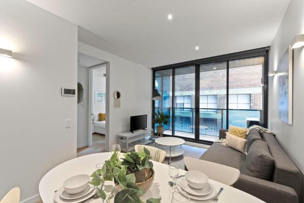 Foto 5: A Chic & Comfy 2BR Apt Near Federation Square