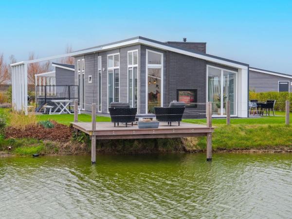 A la foto es mostra l'objecte Detached House on Lake in Zeeland Holiday Park situat a la ciutat de Wemeldinge.
