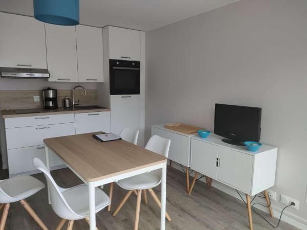 A la foto es mostra l'objecte Ref 151 - Appartement T1bis Terrasses de Kerjouanno vue mer situat a la ciutat de Arzon.