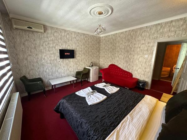 På bildet vises objektet ENJOY HOUSE BOUTİQE OTEL som ligger i byen Ankara.