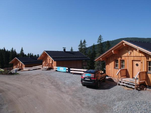 Kuva 4: Jagdhütte mit Kaminofen und Sauna