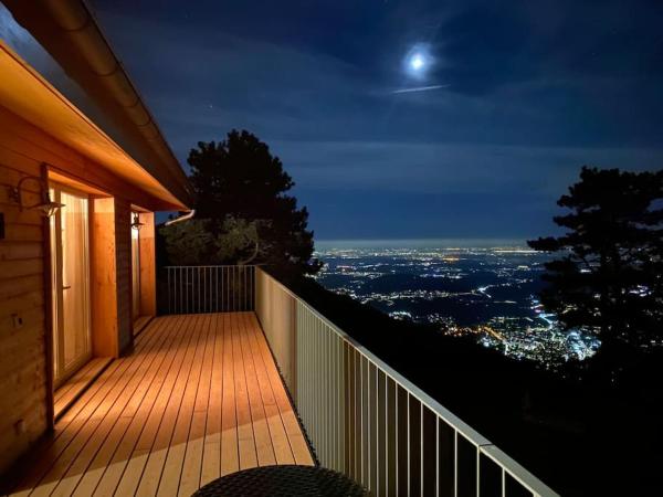 A la foto es mostra l'objecte Panoramic apartment on Monte Generoso situat a la ciutat de Scudellate.