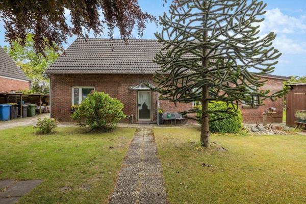 A la foto es mostra l'objecte Schöne Ferienwohnung in Berum mit Garten situat a la ciutat de Berumbur.