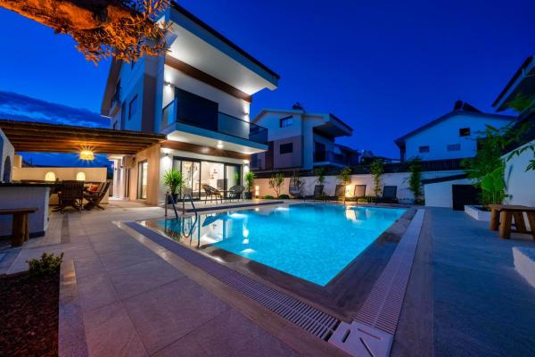 Na fotografii je vidět objekt Casa Oliva City 1 with Sauna Pool Patio & BBQ nacházející se ve městě Fethiye.