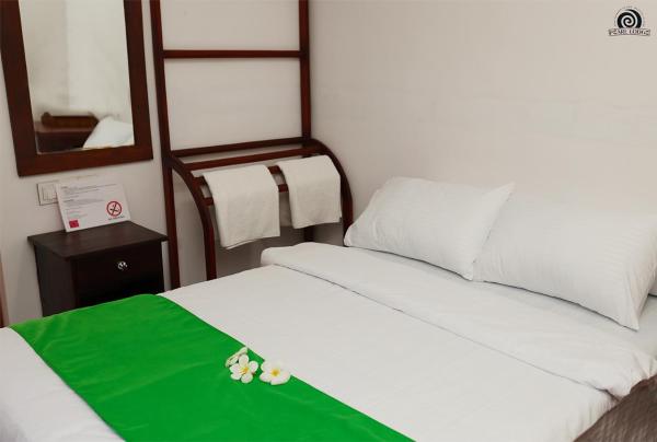 Na zdjęciu widoczny jest obiekt Pearl Lodge położony w mieście Kanduruwela.