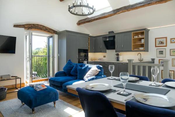 A la foto es mostra l'objecte Naze View Barn - Cosy, with all mod cons situat a la ciutat de Whaley Bridge.