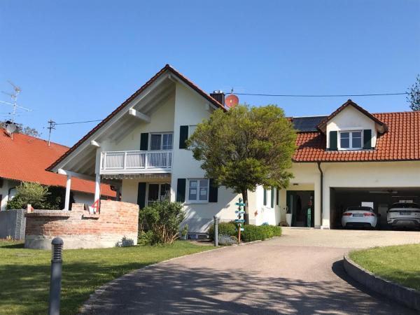 A la foto es mostra l'objecte Gelbe 10 - Wohlfühloase für die ganze Familie - nähe Legoland situat a la ciutat de Burtenbach.