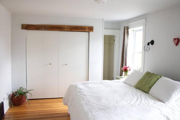 Auf dem Foto ist das Objekt Garden Guesthouse in der Stadt Lansing zu sehen.
