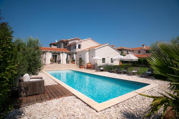 På billedet ses objektet Moonlight Villa 2 beliggende i byen Štuti.