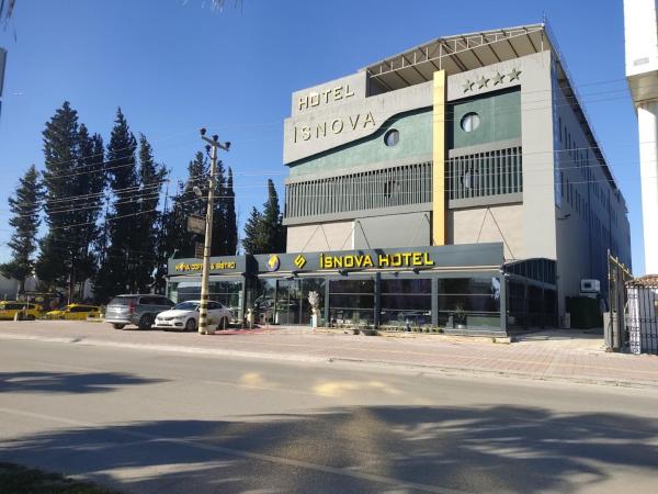 A la foto es mostra l'objecte Isnova Hotel Airport situat a la ciutat de Antalya.