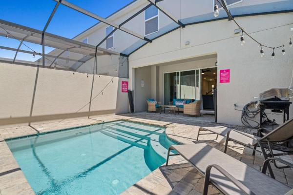 1832 Tropical Palms Circle, Kissimmee