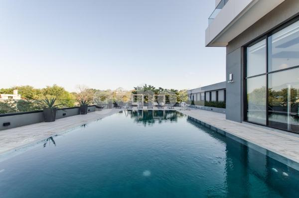 Versatile 2 bedroom apt near La Galeria, Asunción