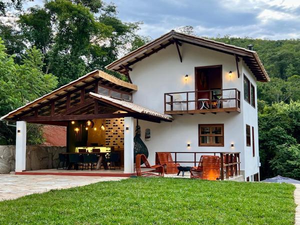 På bildet vises objektet Cabana Hippie Eco Boutique som ligger i byen Corumbá de Goiás.