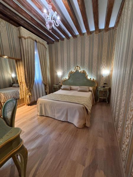 A la foto es mostra l'objecte Hotel al Graspo de Ua situat a la ciutat de Venècia.