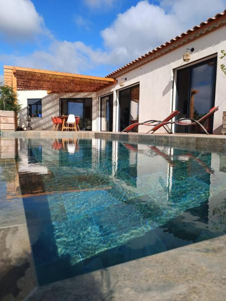 A la foto es mostra l'objecte Studio dans le Minervois situat a la ciutat de Agel.