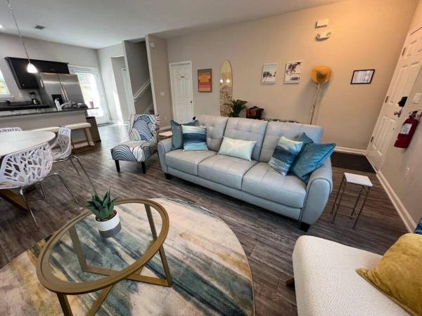 Na fotografii je vidět objekt The August - 3BR 2.5BA Open Concept 1.4 Mi to Town nacházející se ve městě St. Augustine.