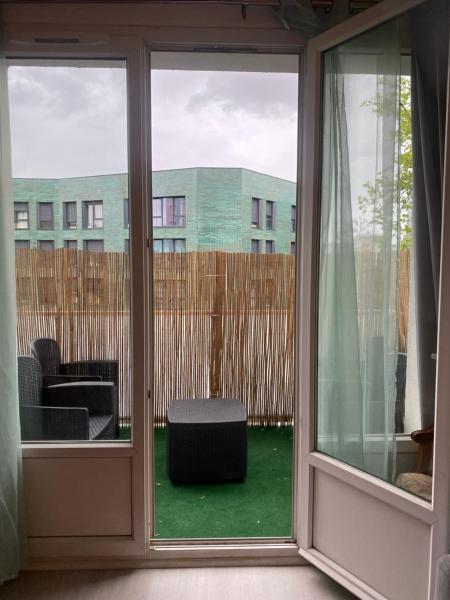 Na zdjęciu widoczny jest obiekt Appartement de 3 chambres położony w mieście Ris-Orangis.