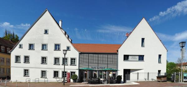 På billedet ses objektet Tandem Hotel beliggende i byen Bamberg.