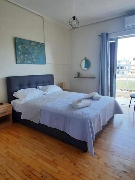 På billedet ses objektet Comfort apartment in the city beliggende i byen Kalamata.