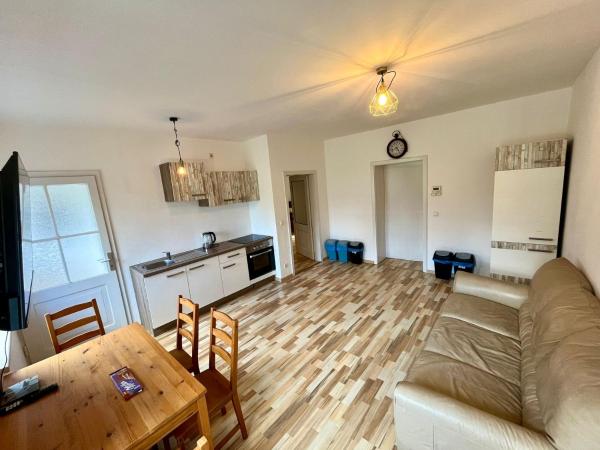 På billedet ses objektet Monteurwohnung Leoben, Zentral beliggende i byen Leoben.