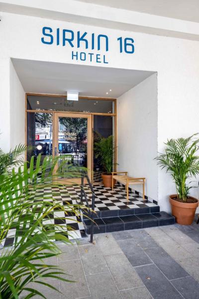 På bildet vises objektet Sirkin 16 Hotel - Autonomous hotel som ligger i byen Giv‘atayim.