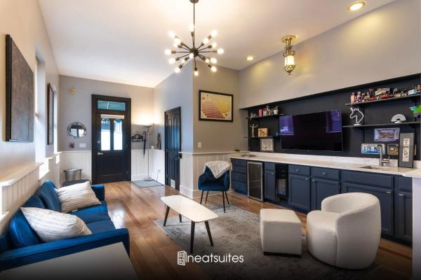 A la foto es mostra l'objecte Main Street Oasis - with Parking situat a la ciutat de Covington.