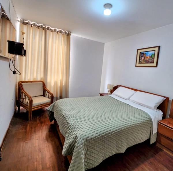 A la foto es mostra l'objecte CASA CULTURA situat a la ciutat de Lima.