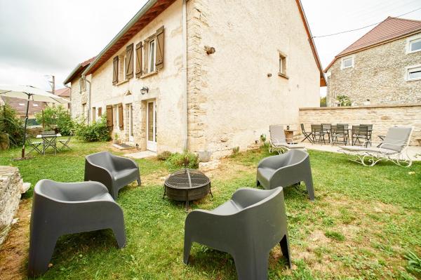 A la foto es mostra l'objecte ABRICOSY Maison de campagne 6 personnes Aiglepierre situat a la ciutat de Mouchard.