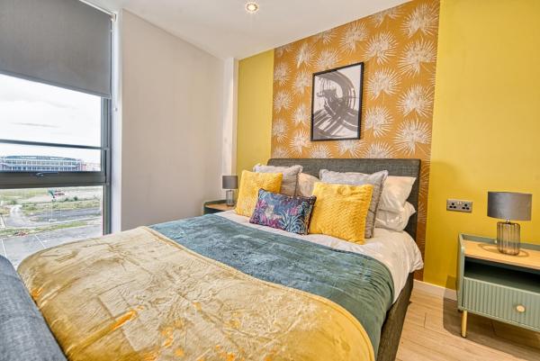 The Ultimate Escape Great View - Sleeps 6, Liverpool