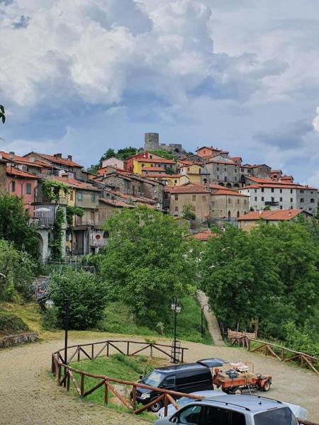 På billedet ses objektet Trassilico Casa vacanze montagne verdi in Garfagnana Toscana Lucca beliggende i byen Vergemoli.
