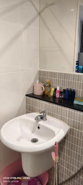 Nella foto è visibile l'oggetto hhhkkk situato nella città di Bang Su.