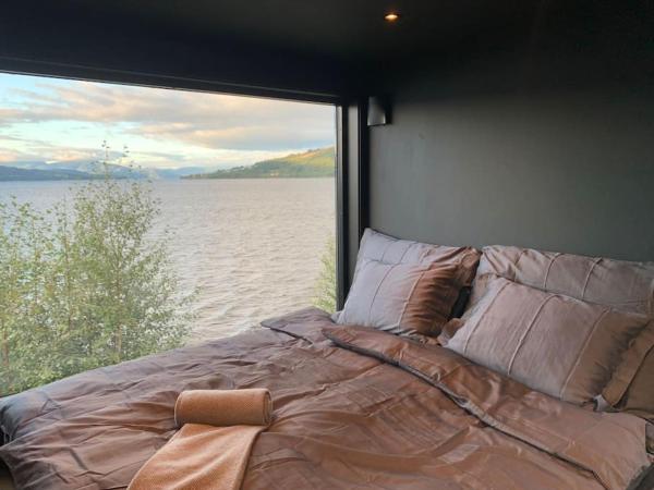 A la foto es mostra l'objecte Moderne hytte med fjordutsikt og spabad 25.min. fra Bergen sentrum situat a la ciutat de Hamre.