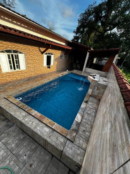 A la foto es mostra l'objecte Casa Espaçosa e Aconchegante situat a la ciutat de Mongaguá.